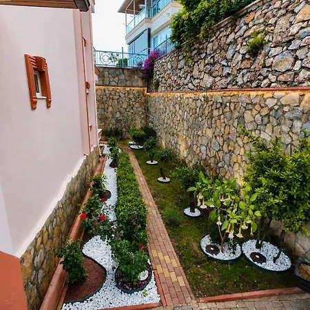 With Pool And Great Sea And Views Villa Alanya